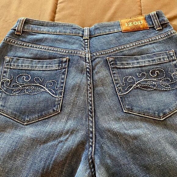 IZOD Jeans. Super Soft & Comfortable Fit - Picture 4 of 4